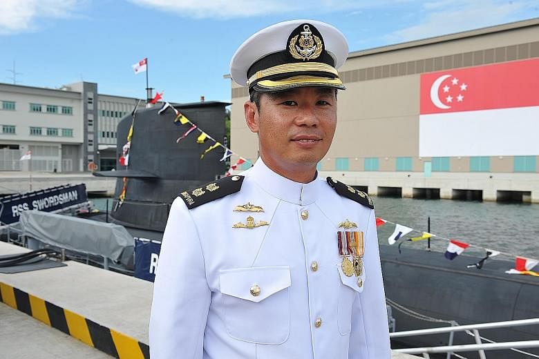 Senior Lieutenant-Colonel Loh Mun Heng has adapted aspects of his experience in the "Perisher" course to the Republic of Singapore Navy's training system.