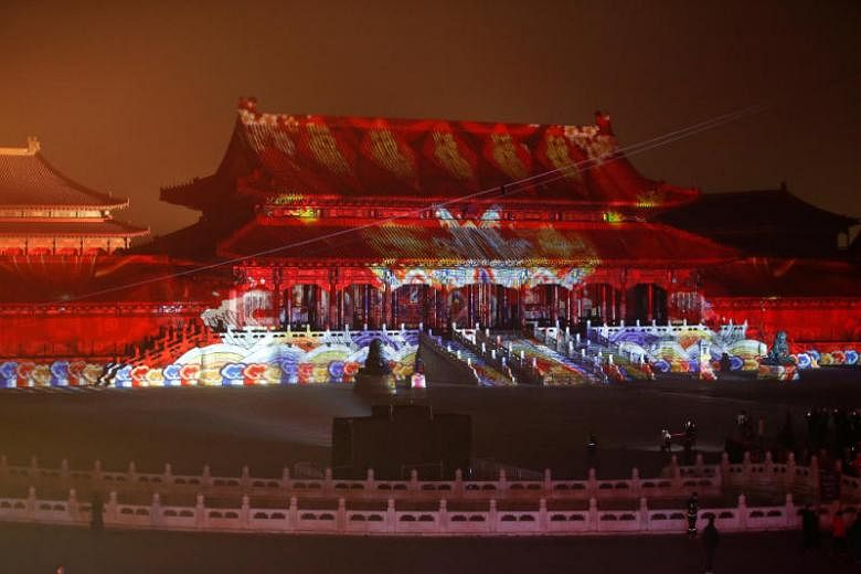 China's Forbidden City opens to the general public at night for the first  time in 94 years - The Washington Post