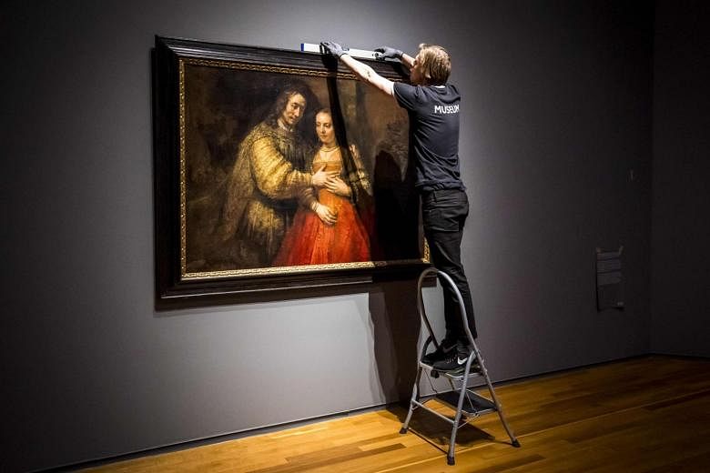 The Rijksmuseum is holding a retrospective of Rembrandt’s works to mark the 350th anniversary of the death of the artist. 