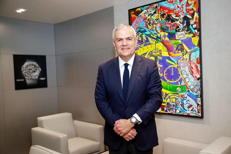Hublot's chief executive officer Ricardo Guadalupe says the luxury watchmaker has noticed a fall in the number of Chinese travelling to the Umited States, and less traffic at its stores.