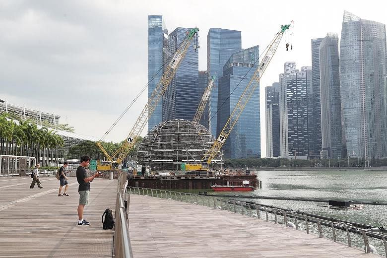 A dome-like structure has emerged from the water at MBS, where the third Apple flagship store will be sited, sources in the tech retail sector confirmed. It is said to be linked to the shopping centre by an underwater passageway, similar to the nearb