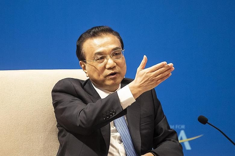 Premier Li Keqiang at the Boao Forum for Asia annual conference in Hainan yesterday..