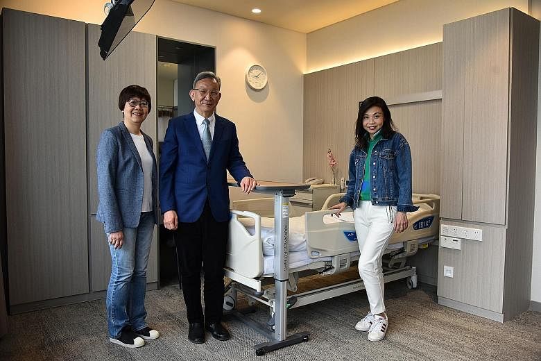 Raffles Hospital medical director Yang Ching Yu with in-patient operational director Chee Lay Choo (left) and commercial director Veronica Chiu at Raffles Hospital Chongqing. The hospital, which has 700 beds and opened in January, will be fully opera