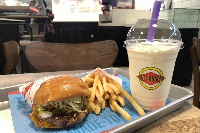 Cheap Good Get Your Burger Fix At Fatburger While Waiting For Shake   Lwx Fatburger 180419 69 