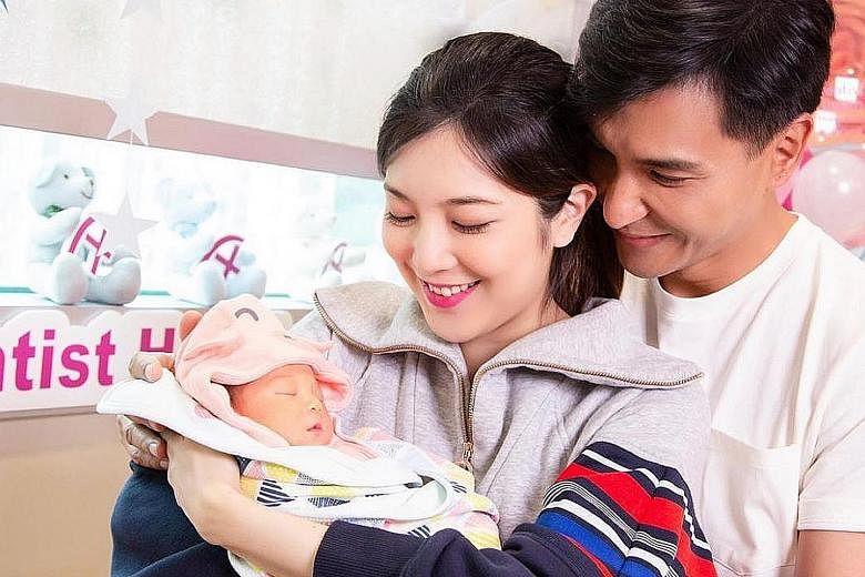HELLO, LITTLE PIG-BE BABY: It is confirmed. Hong Kong actor Ruco Chan and actress Phoebe Sin are now proud parents of a baby girl after the celebrity couple posted on social media a photo of the new family of three. 	The curiosity of netizens were pi