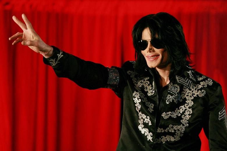 Michael Jackson Innocent Until Proven Guilty Of Sexual Assaults Says Madonna The Straits Times 