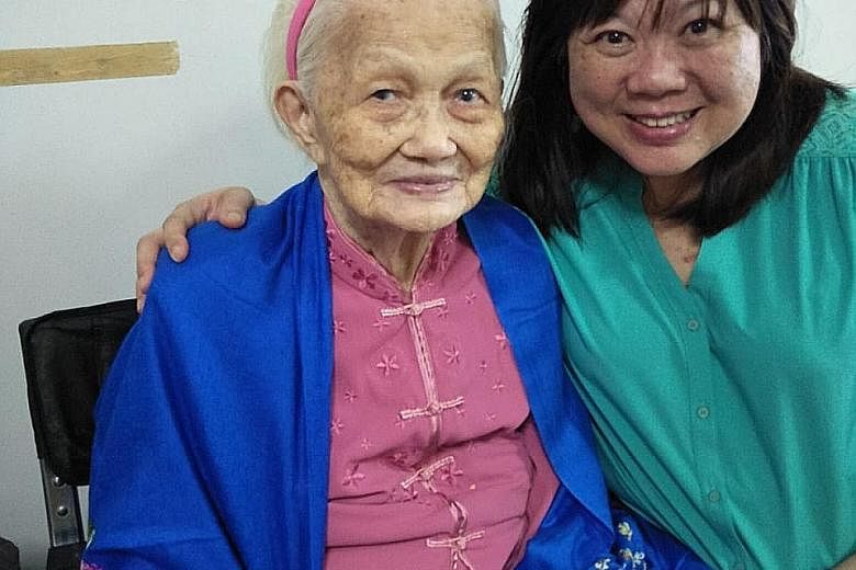 Weenie Wee and her mum, Madam Tow Hee Jee, in a photo taken last year.