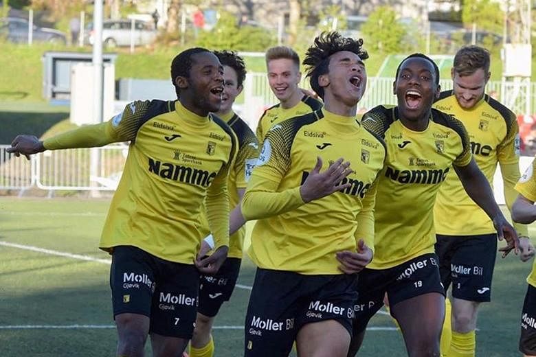 Singapore's Ikhsan Fandi celebrating with his Raufoss IL teammates after scoring the winner in the 3-2 win over Skeid on Sunday. PHOTO: INSTAGRAM/ PARFAITBIZOZA