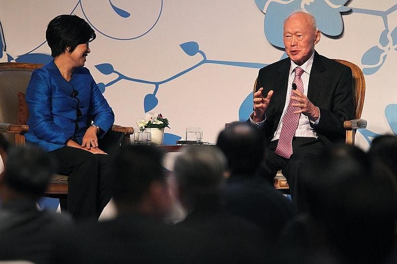 Harvard professor Graham Allison says that if China and the US were able to listen to Mr Lee Kuan Yew's advice, they would focus on what matters most: their domestic problems.