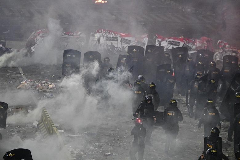 6 Killed, 200 Injured In Jakarta Election Protests That Police Say Are ...