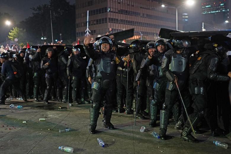 Jakarta Bracing Itself For Street Protest As Prabowo Set To File ...