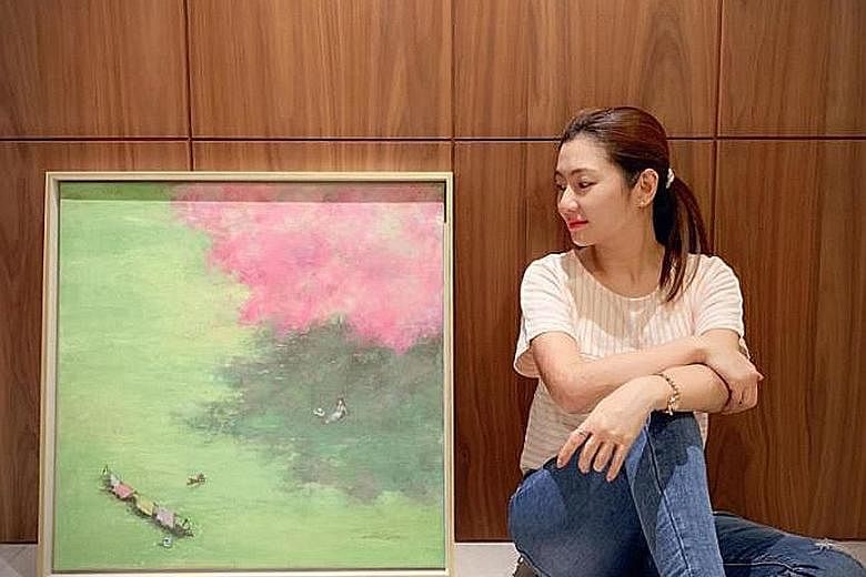 DOGGY DREAMS: Taiwanese singer Selina Jen, whose dog Pinky died in March, was touched when she received a painting (above) from her friend Vincent Su on Thursday. The painting showed her sitting under a cherry blossom tree with the toy poodle running