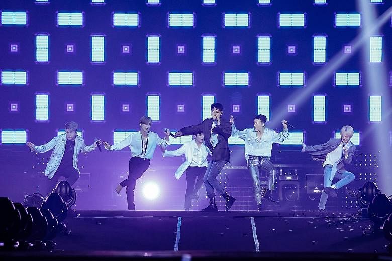 Super Junior performed solo ballads as well as old hits such as Sorry, Sorry (2009) on the second night of HallyuPopFest at the Singapore Indoor Stadium on Sunday.
