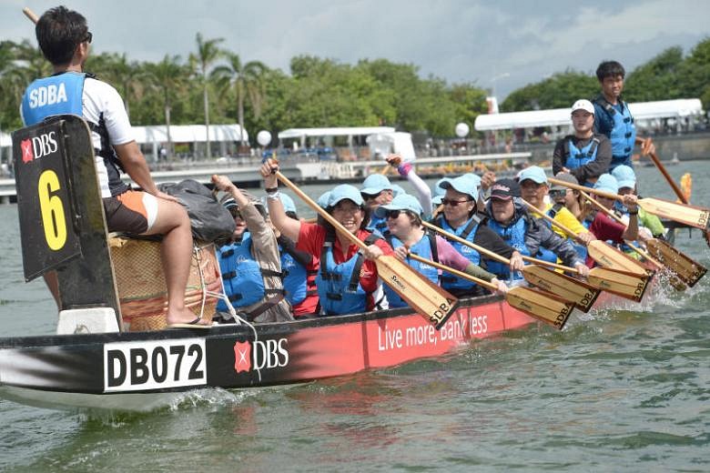 Seniors make waves in friendly dragon boat race | The Straits Times