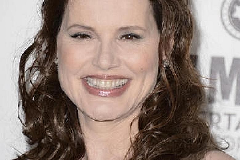 Actress Geena Davis is being honoured for fighting gender bias and stereotypes in entertainment over the decades.
