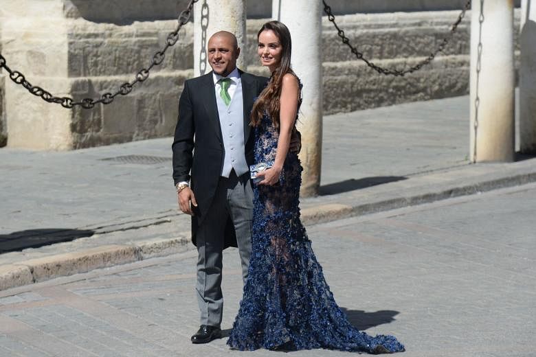 Seville, Spain. 15th June, 2019. Seville, Spain. 15th June, 2019.  Soccerplayer Luka Modric and wife Vanja Bosnic during the wedding of Sergio  Ramos and Pilar Rubio in Seville on Saturday, 15 June