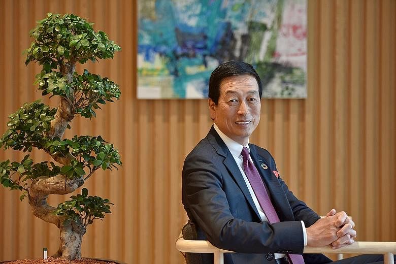 Mr Masahiko Uotani accepted Shiseido's CEO post, he says, because to change the cosmetics company would mean a lot to the nation and he wanted to be a part of that change. It was a move that went down well when announced.