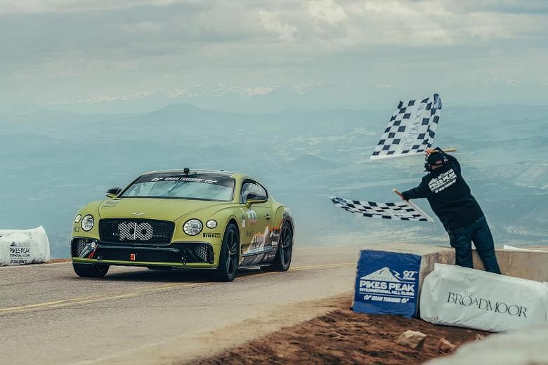 Bentley Continental GT W12 breaks record at Pikes Peak.