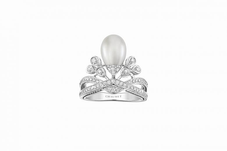 The Josephine Aigrette Imperiale ring from Chaumet's signature Josephine collection, which features designs shaped like the tiaras of French leader Napoleon Bonaparte's first wife, Josephine de Beauharnais. Chinese actress Angelababy wearing Chaumet 