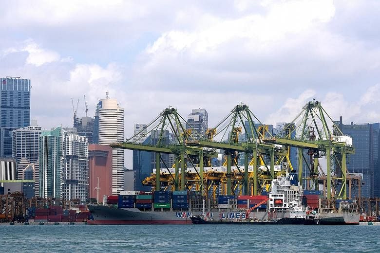 Singapore came out tops in the Xinhua-Baltic International Shipping Centre Development Index, which is based on factors such as port throughput and facilities, the depth and breadth of professional maritime support services, as well as the general bu
