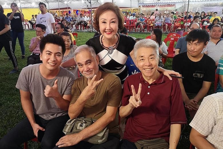 Long-running Channel 8 drama Old Is Gold stars senior actors Zhu Houren (front centre), Chen Shucheng (front right) and Lin Ruping (back) alongside younger ones such as Xu Bin (far left). 