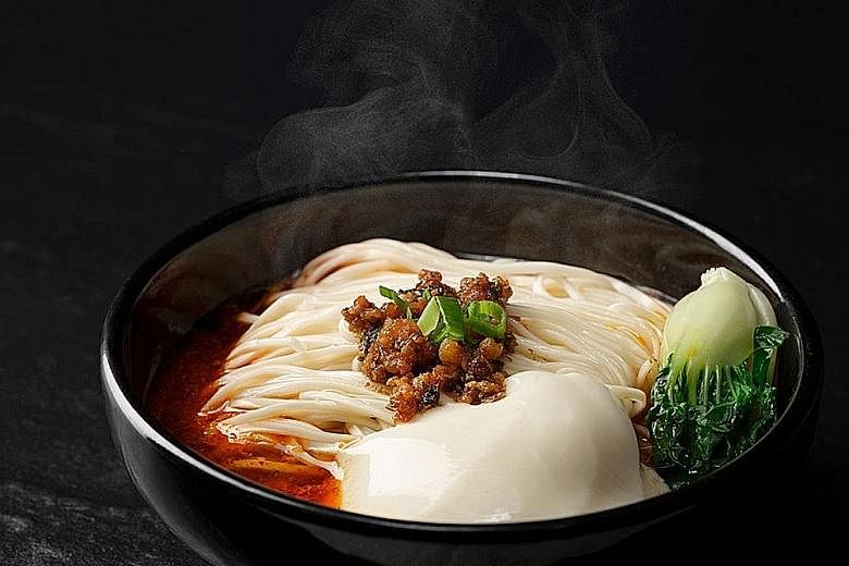 Spicy noodles and beancurd with Sichuan pepper sauce