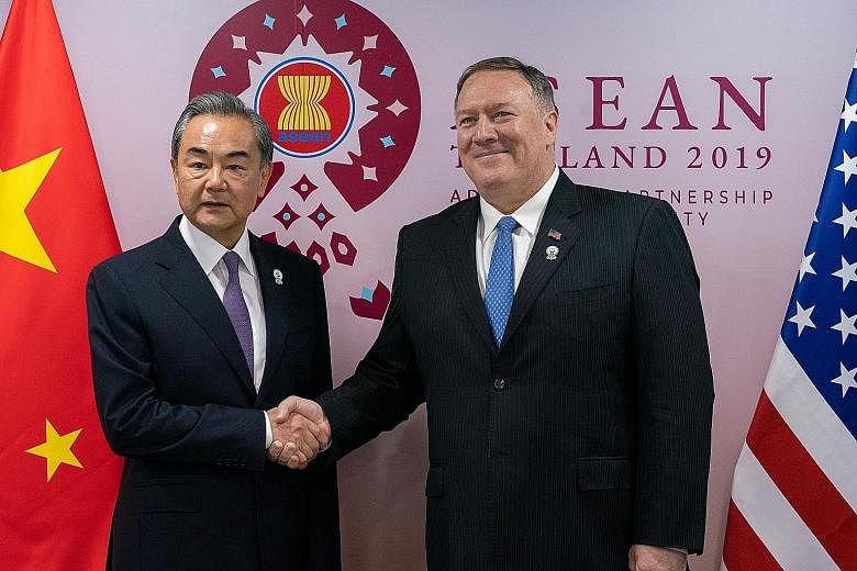 US Secretary of State Mike Pompeo met Chinese Foreign Minister Wang Yi face-to-face for the first time this year on the sidelines of the Asean Foreign Ministers' Meeting in Bangkok yesterday. Later, after the meeting, Mr Pompeo spoke out against Chin