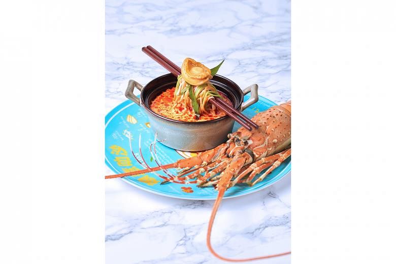 Furama RiverFront’s laksa, which comes with either lobster or abalone, also includes noodles – emerald, wolfberry or sesame. 