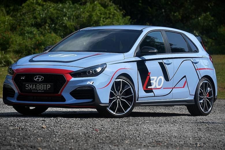 The Hyundai i30N Performance Pack is resistant to wheelspin even on aggressive take-offs, but there is still a trace of torque steer and just a hint of understeer.