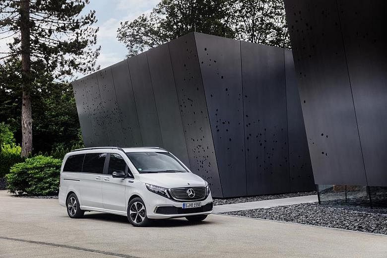 Mercedes-Benz unveils all-electric van.