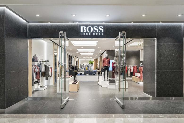 Style news: Hugo Boss flagship store; Van Cleef &Arpels new collection ...
