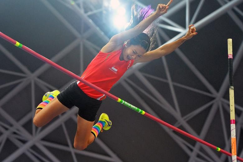 Rachel Yang clearing 3.90m to win the pole vault silver at the 2015 SEA Games in Singapore. She holds the national record of 3.91m and also won a bronze at the 2017 SEA Games in Kuala Lumpur. ST FILE PHOTO