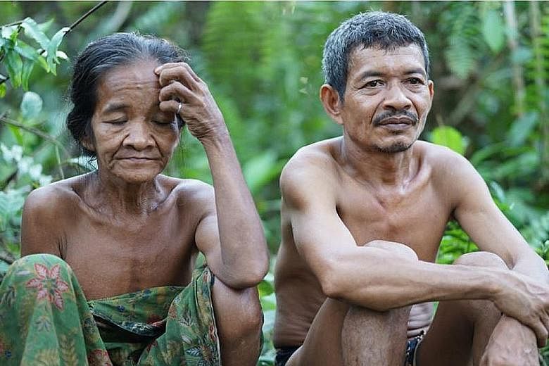 The Orang Rimba are a native Jambi community who live nomadically in the forest as a group. For them, radio is the only medium they have to get information. PHOTO: ANTARA INDONESIA NEWS AGENCY, INDONESIA