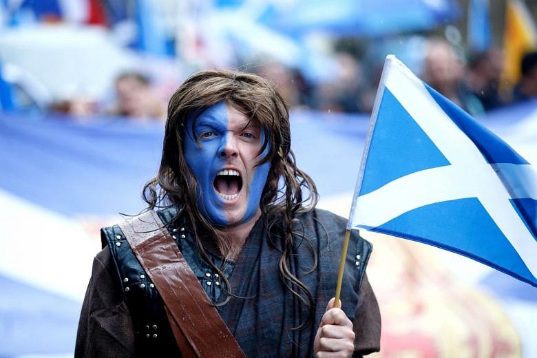 Tens Of Thousands March For Independence In Scotland's Capital | The ...