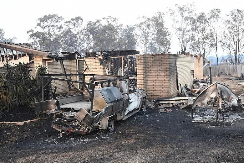 As many as 30 houses were destroyed in the fire in New South Wales which the police are treating as suspicious.