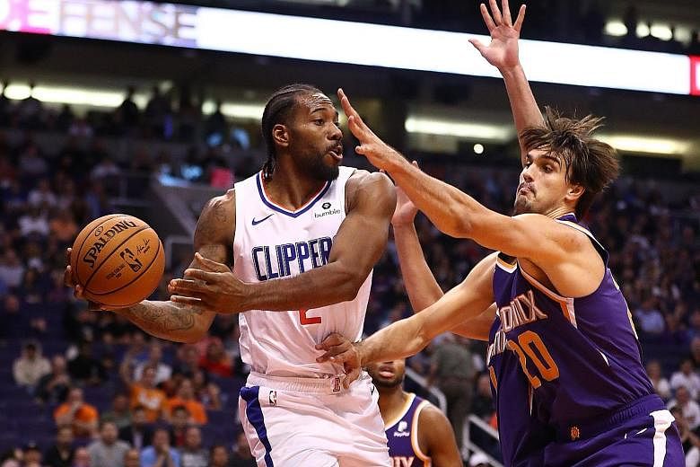 Clippers forward Kawhi Leonard scored 27 points but coach Doc Rivers was unhappy at the way hosts Phoenix, who won 130-122 on Saturday, were allowed to have many wide-open looks. 