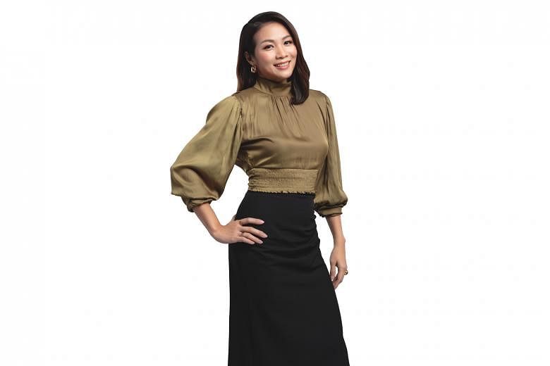 Manisha Tank hosts Money FM 89.3’s The Breakfast Huddle from 6 to 9am on weekdays with Elliott Danker and Ryan Huang, while Carrie Chong (above) hosts Kiss92’s Saturday morning shows from 6 to 10am. 