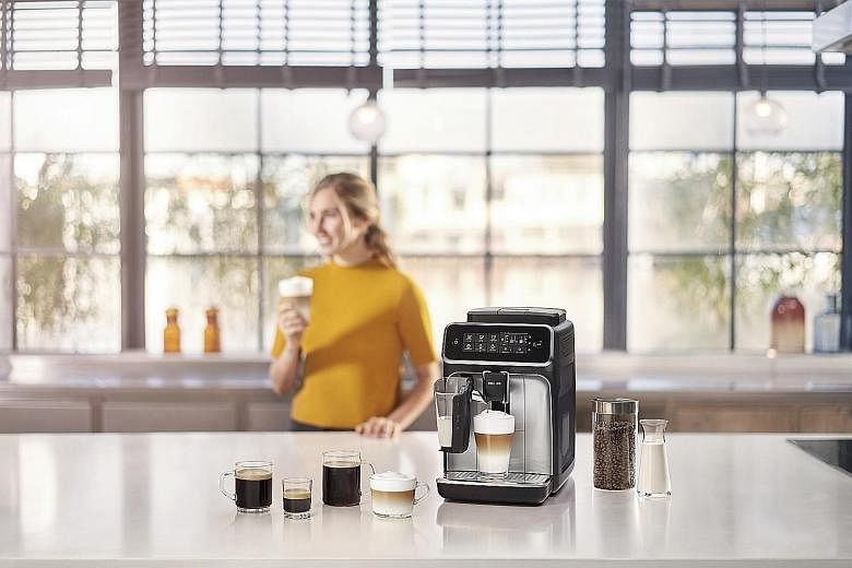 The Philips 3200 Series LatteGo lets you select from five types of coffee - espresso, espresso lingo, cappuccino, latte macchiato and Americano.
