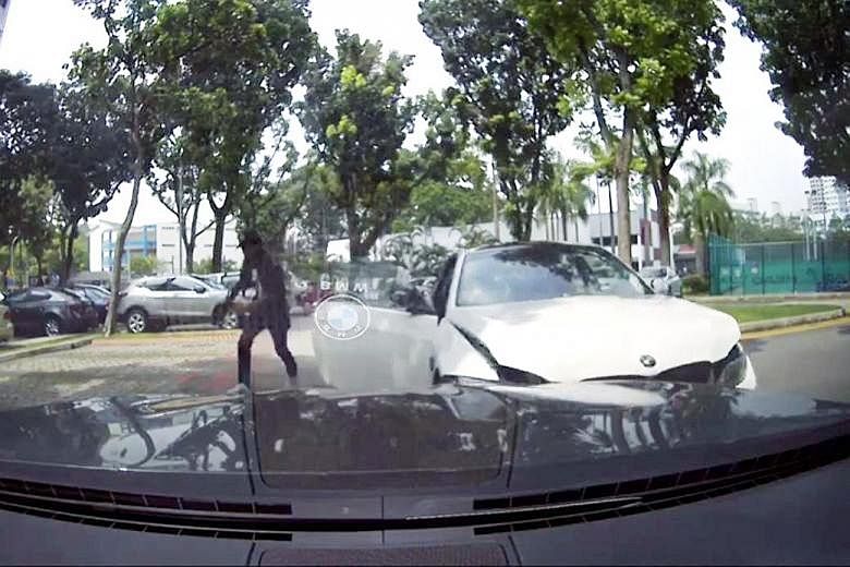 The suspect fleeing his car before it hit a black parked car. Preliminary investigations revealed that the man's car first hit a taxi in Geylang Bahru Road before this accident. He was arrested last Friday, and substances suspected to be controlled d