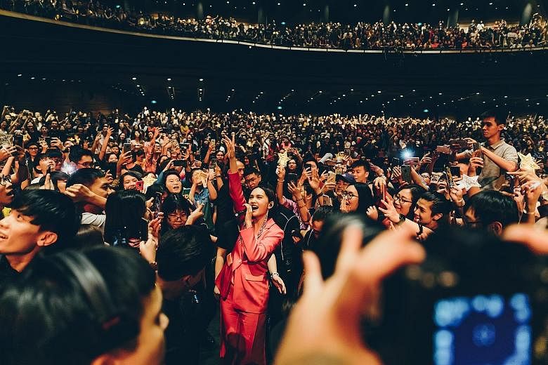 Rainie Yang, who married Chinese singer-songwriter Li Ronghao in September, retains an endearing sense of playfulness and relatability, coming down from the stage twice and, at one point, walked down the aisles to get close to fans.