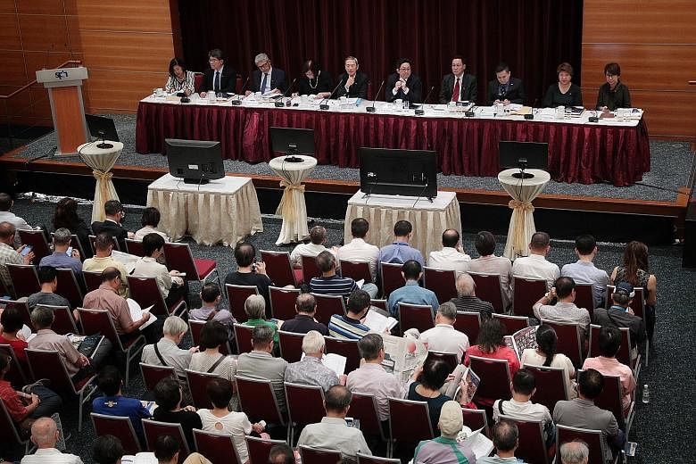 The Singapore Press Holdings' annual general meeting, which lasted over two hours and was attended by some 400 shareholders, saw the company's media business taking the spotlight as investors asked if slides in print advertisement and circulation rev