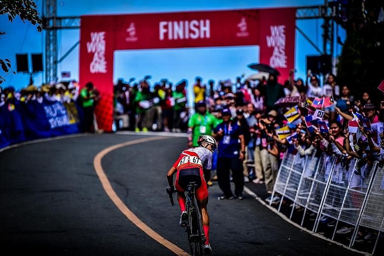 Goh Choon Huat's mass start and time trial bronzes meant he was the first local in over 30 years to claim podium finishes in two individual road cycling events. PHOTO: SINGAPORE CYCLING FEDERATION