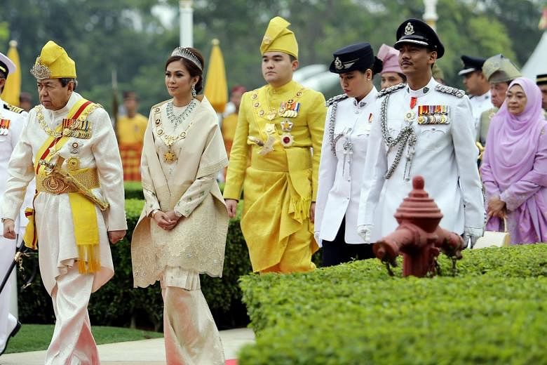 Consort of Selangor Sultan drove herself to secret wedding, new book