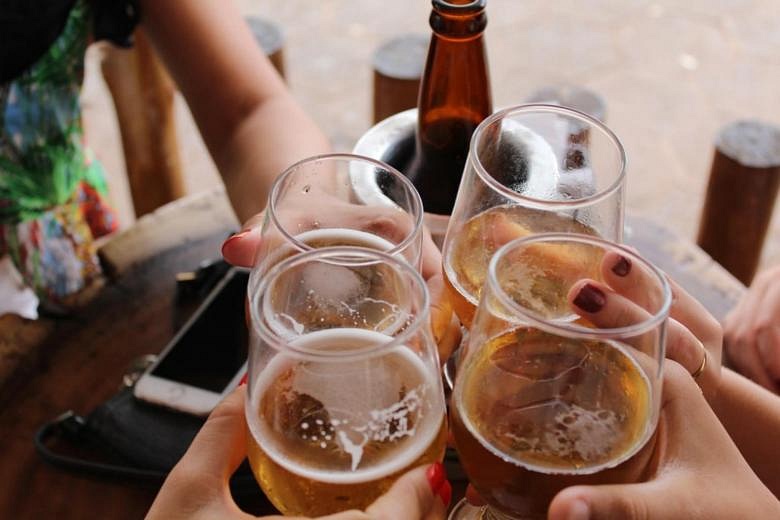 Binge Drinking Linked To Poorer Mental Health, Quality Of Life: Study ...