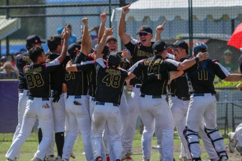 Softball National men's team aiming for home runs on bigger stage