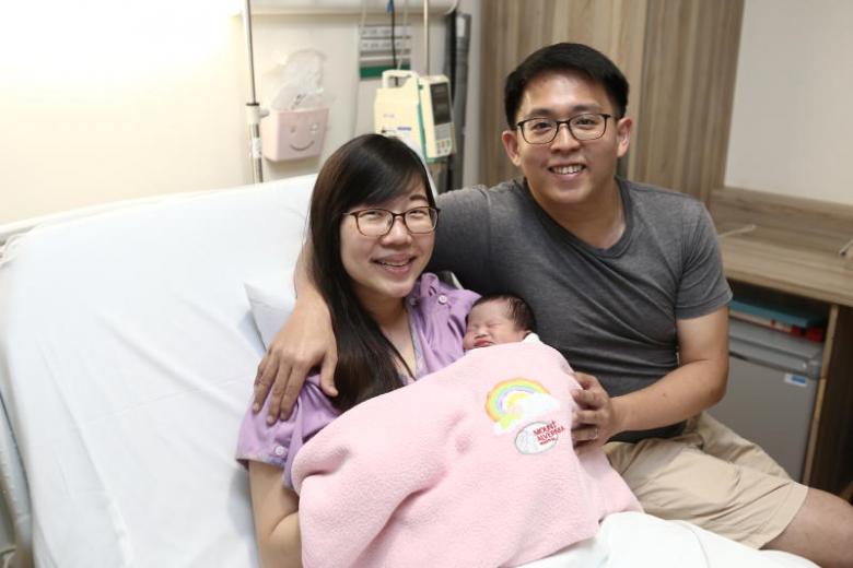 3 babies born in 3 seconds Singapore first babies of 2020