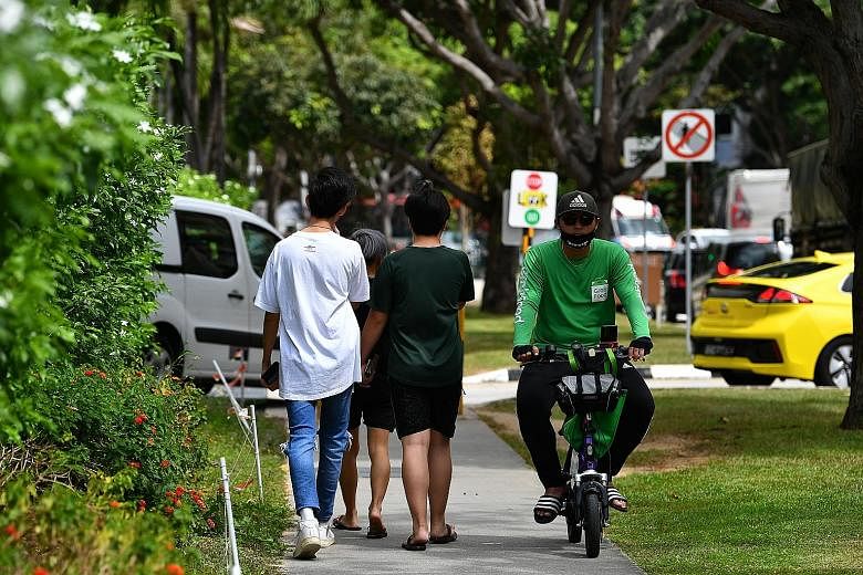 Four MPs have filed questions on cycling paths and footpaths, e-scooters and electric bicycles, as well as food delivery riders. Under the new rules, e-scooters are now confined to cycling paths.