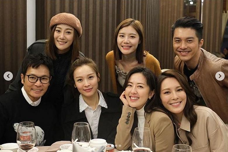 For winning the Best Actor prize at the TVB Anniversary Awards earlier this month for his role in medical drama Big White Duel, actor Kenneth Ma treated his co-stars and production crew to dinner. They include (seated from left) Roger Kwok, Ali Lee, 