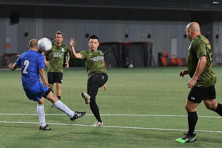 The Chiam See Tong Sports Fund Charity Shield 2020 raised about $9,000 after some 400 fans paid $20 each to watch the Celebrities Sports Club beat the Singapore Ex-Internationals 4-3 at Our Tampines Hub last night. The match featured celebrities like