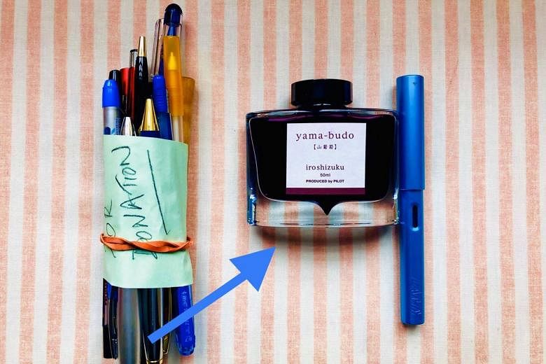 Sharing her “green tips” on Twitter, the writer said she gave away a bunch of plastic disposable pens and replaced them with a fountain pen and an ink pot. 